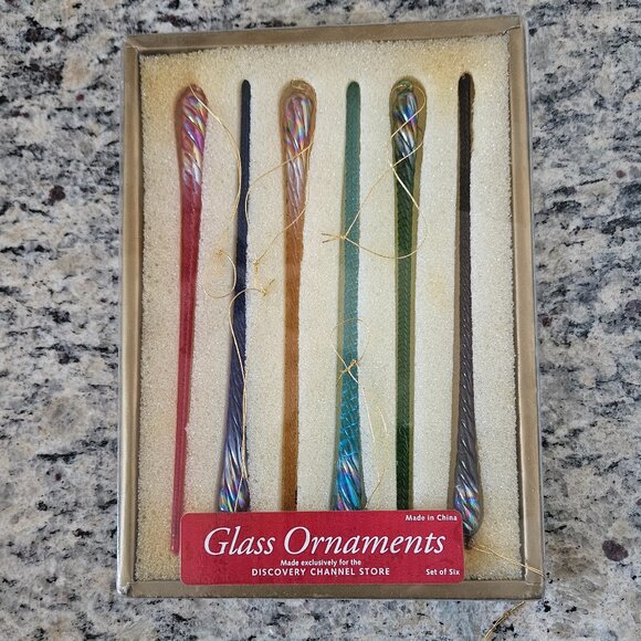 RARE SET 6 DISCOVERY STORE GLASS ICICLE DROP CHRISTMAS HOLIDAY ORNAMENTS - Picture 1 of 4